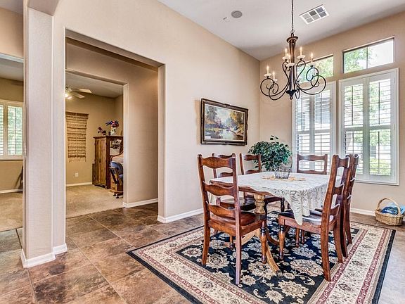 3rd image of 4213 E Sourwood Dr