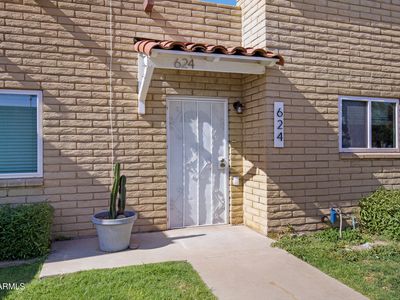 624 N PIONEER Circle, Mesa, AZ, 85203