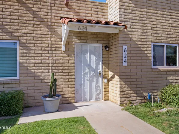 624 N PIONEER Circle, Mesa, AZ 85203