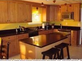 4625 Hermitage Rd, Virginia Beach, VA 23455