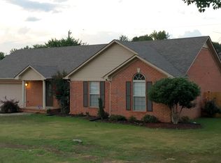 304 Fulton St, Muscle Shoals, AL 35661