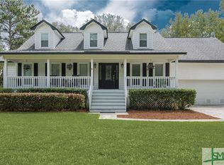 851 Sterling Rd, Richmond Hill, GA 31324