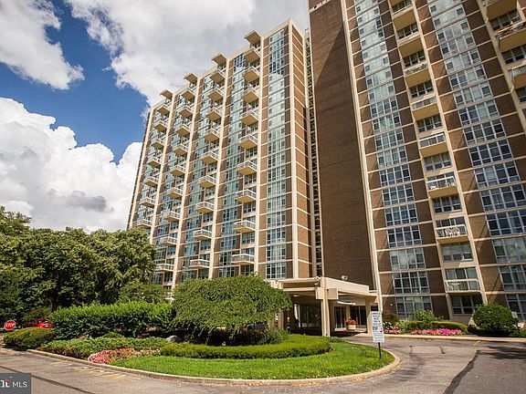 2nd image of 3600 Conshohocken Ave APT 404