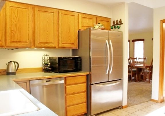 5th image of 2355 Clydes Dale Ln