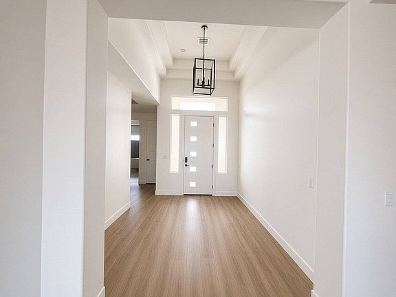2nd image of 2153 E Honeycomb Dr