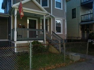 453 Maplewood Ave, Bridgeport, CT 06605