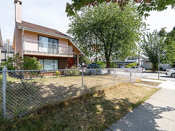 2nd image of 6496 Quebec St