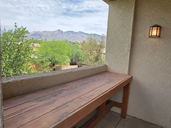 2550 E River Rd, Tucson, AZ