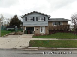 16312 Clark Ln, Tinley Park, IL 60477