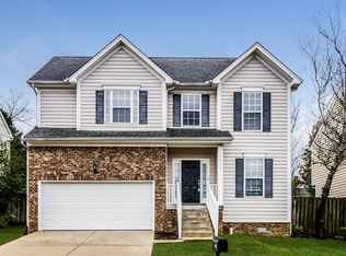 7882 Rainey Dr, Antioch, TN 37013