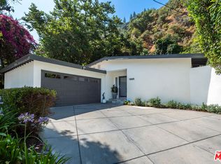 1585 Benedict Canyon Dr, Beverly Hills, CA 90210