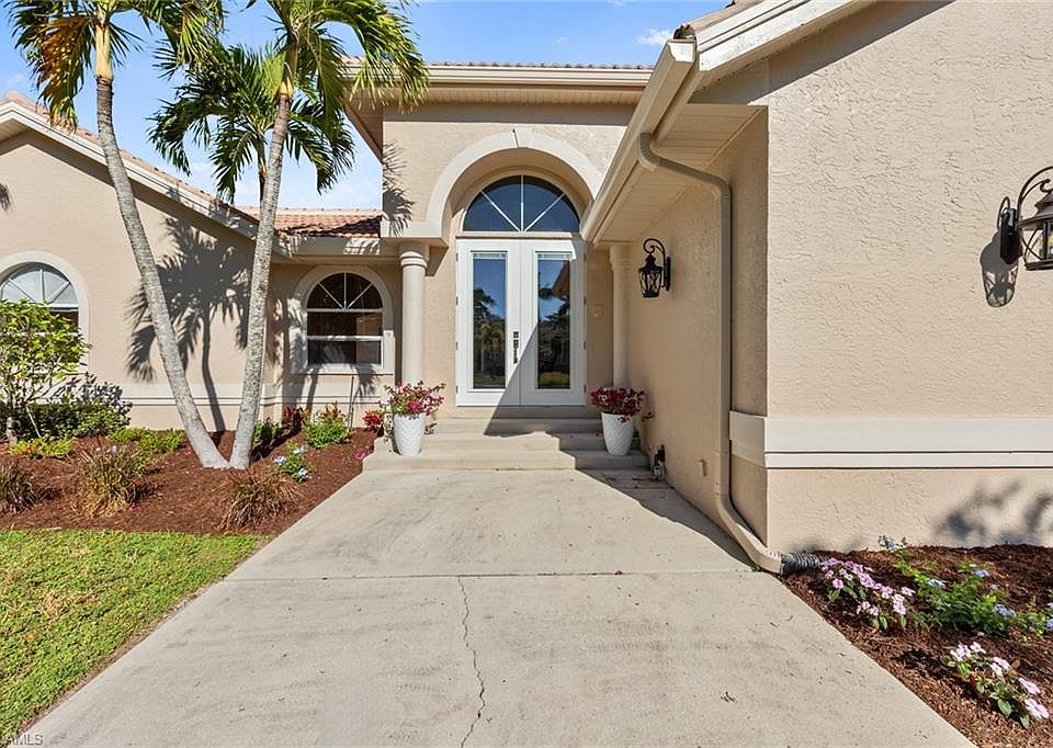 1st image of 8830 King Lear CT