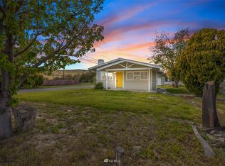 801 10th St, Benton City, WA 99320