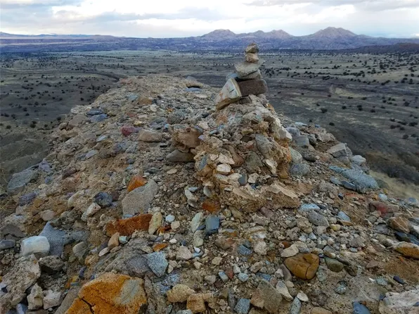 91 Dos Arroyos #B, Cerrillos, NM 87010