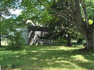 Litzen Rd, Mesick, MI 49668