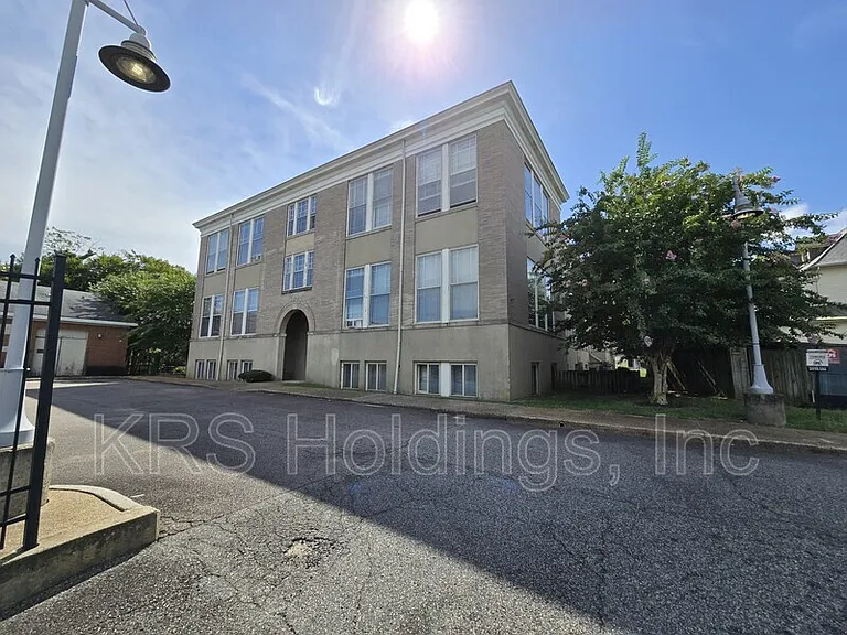 633 W Washington St — Photo 12
