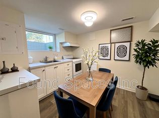 78 1st Rd W #2, Hamilton, ON L8J2S9