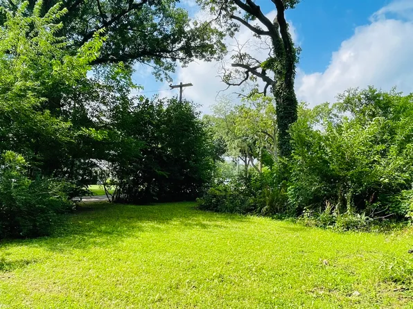 3 S Maplewood Ave, Streator, IL 61364