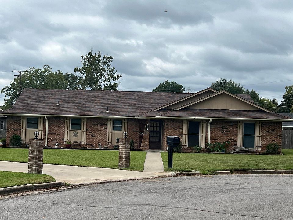 1st image of 2821 Kimberly Dr
