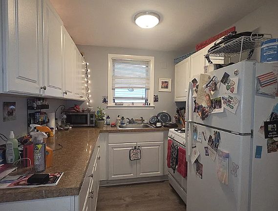 2nd image of 628 Chestnut St #6L