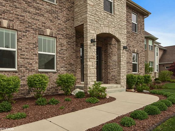 2nd image of 12785 Dunmoor Dr