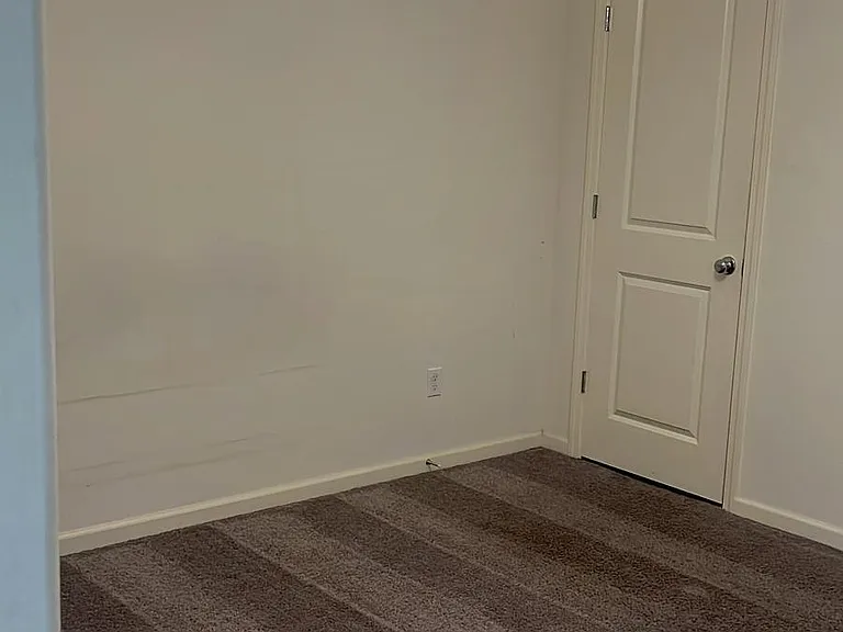 632 Heitz Ct — Photo 3