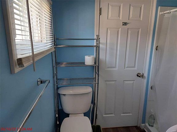 4th image of 204 Water Ave #2