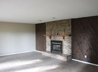 3705 Hotze Rd, Salem, IL 62881