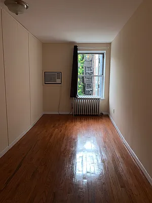 Rented by Chartwell Manhattan Realty | media 5