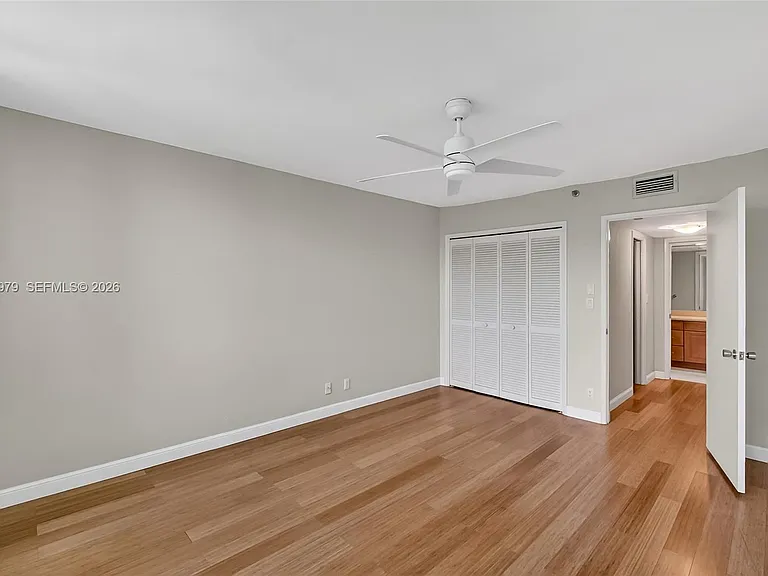 4015 W Palm Aire Dr #502 — Photo 13
