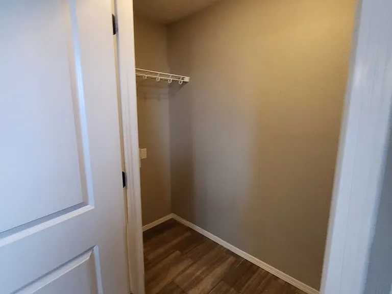1226 Montana Pl — Photo 14