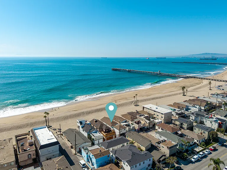 1211 Seal Way #B — Photo 36