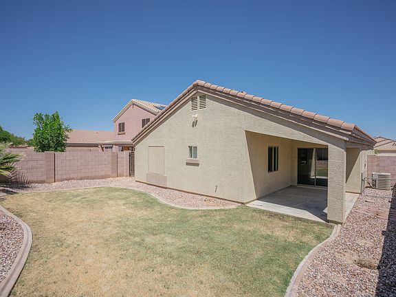 5th image of 15960 W Larkspur Dr