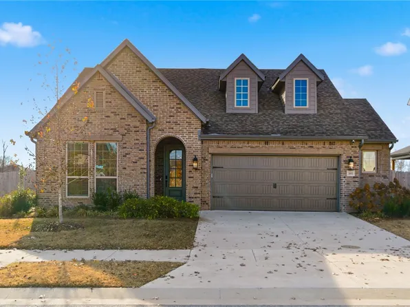 3851 Dahlia Way, Fayetteville, AR 72704