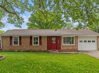 6820 Raintree Rd, Fort Wayne, IN 46825