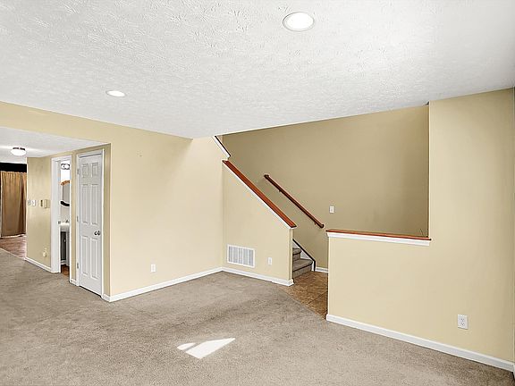 5th image of 1285 Northcliffe Dr