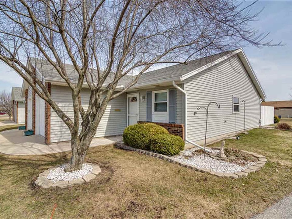 1st image of 1401 Berkley Cir