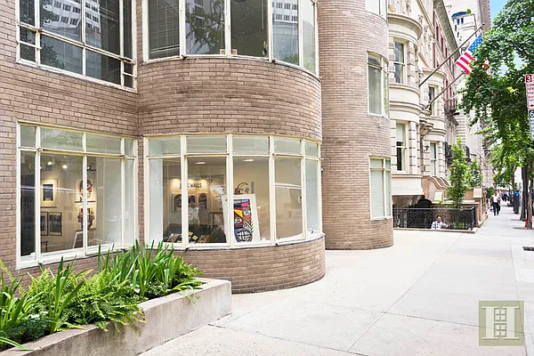 Sold by Halstead Real Estate | media 8