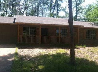 607 Circle Dr, Hallsville, TX 75650
