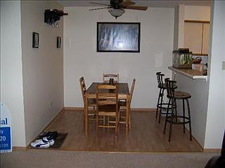 4th image of 1909 Country Dr APT 301