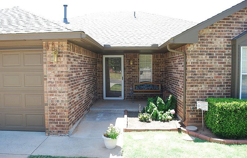1st image of 1210 Northern Hills Ln