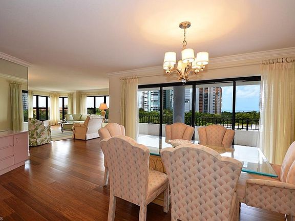 3rd image of 4451 Gulf Shore Blvd N APT 604