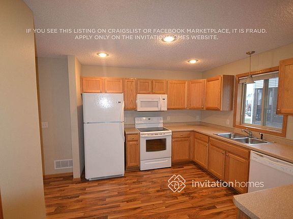 5th image of 18923 Tyler St NW