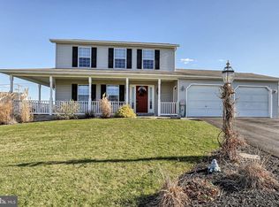 182 Martel Cir, Dillsburg, PA 17019