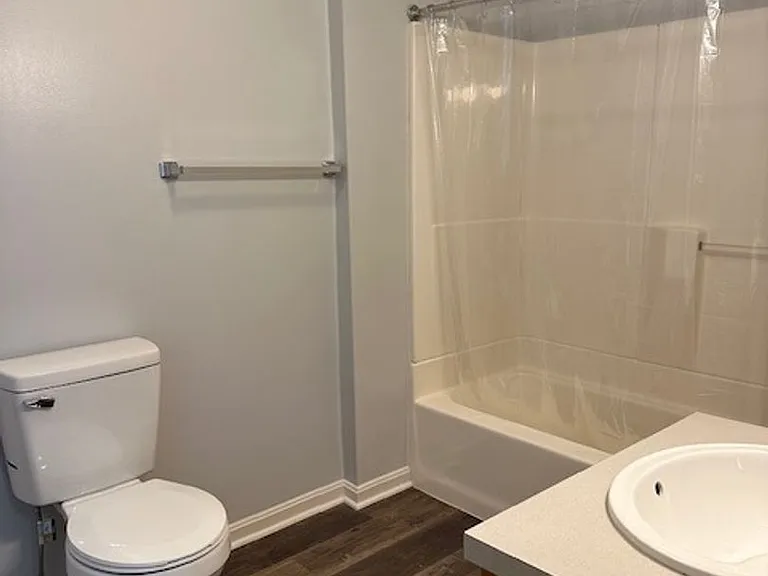 116 Cumberland St — Photo 12