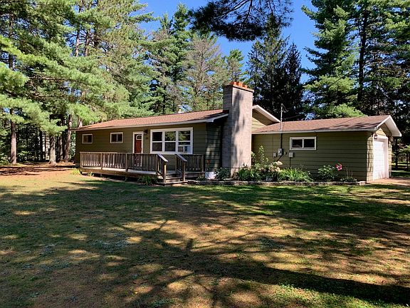 2nd image of 105 West Dr