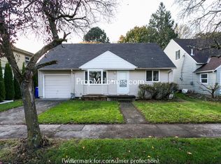 8314 NE Pacific St, Portland, OR 97220
