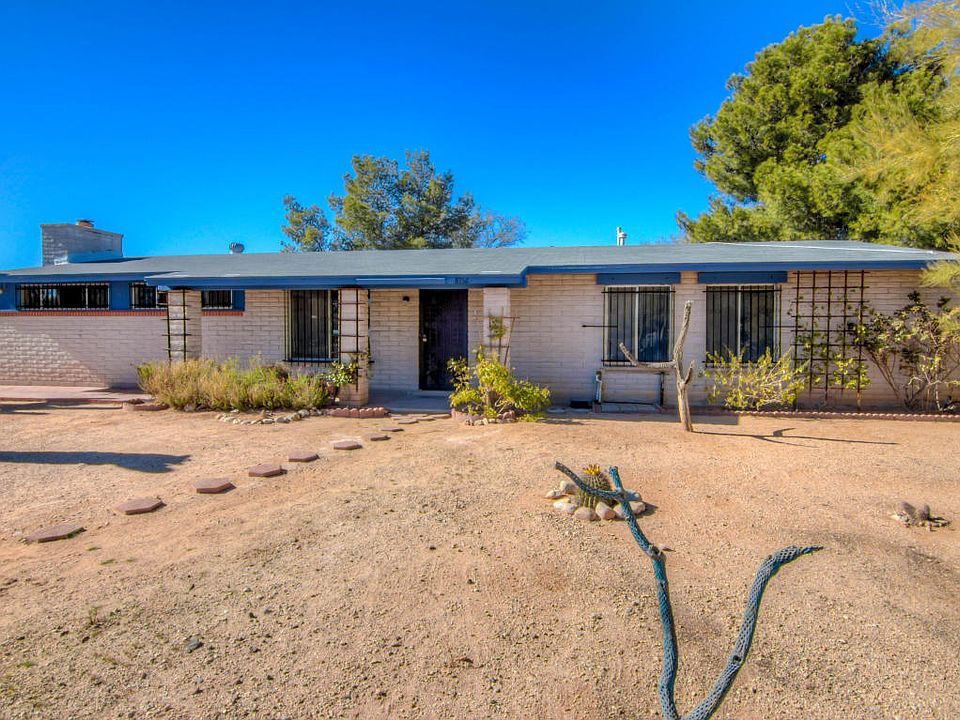 1st image of 8152 N Placita Chula
