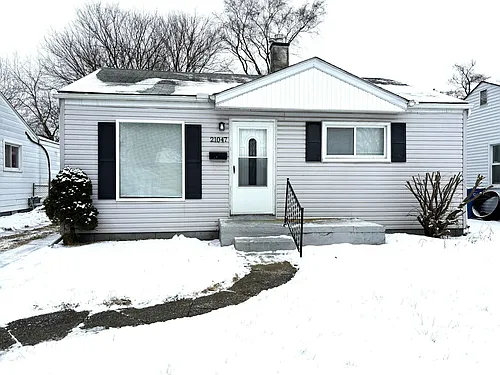 21047 Atlantic Ave Photo 1