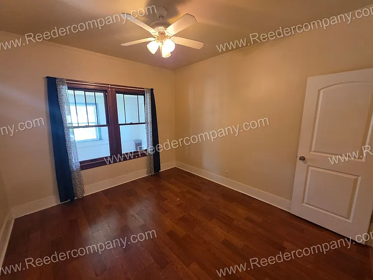 4937 Cedar Ave — Photo 6